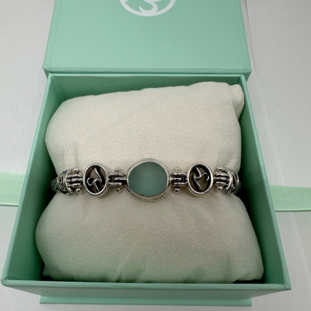 *NEW* Ocean Soul Super Romano Double Logo Sea Glass Bracelet - Picture 3 of 10